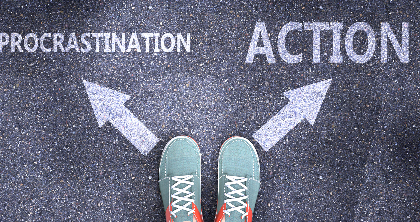 Turn Procrastinators Into Buyers With Smarter Postcard Marketing